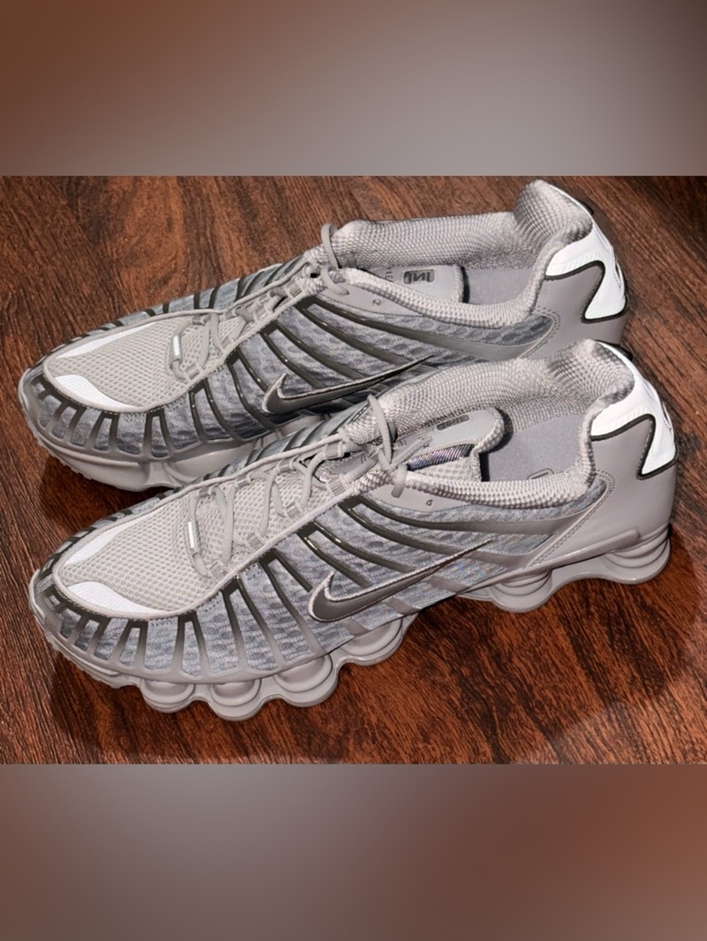 Nike - Picture 5 of 15